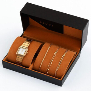 هدايا نسائية مميزة باللون الذهبي