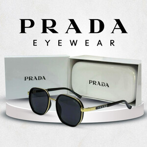 نظارة شمسية بتصميم برادا