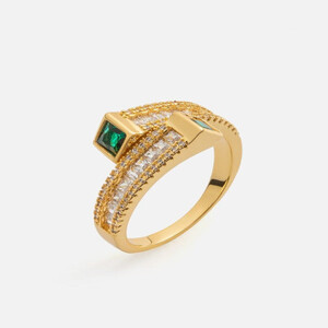 ‎ خاتم نسائي مميز باللون الذهبي