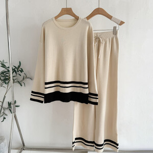 مريح محبوك كتلة اللون عارضة أزياء المرأة قطعتين مجموعة طويلة الأكمام الترفيه تخفيف نمط البوليستر مزيج