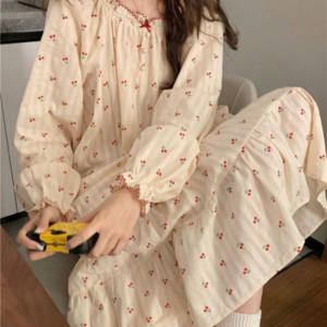 الأميرة الدانتيل منامة فستان الفتيات Kawaii ملابس خاصة البشكير فضفاضة الترفيه ارتداء أربعة مواسم ملابس المنزل ملابس خارجية الفتاة هدية