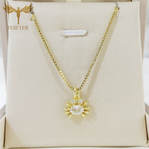 الساحرة المرأة سلسلة عنق اكسسوارات مطعمة الزركون كراب الذهبي قلادة الصلب النحاس القلائد الهيب هوب مجوهرات كولير سلسلة