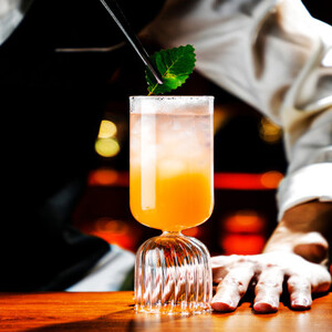 الإبداعية كوكتيل الزجاج الجدة شرب كوب ل KTV بار ليلة الطرف