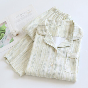 طقم بيجامة نسائي جديد لخريف وشتاء 2025 100  قطن من جلد الغزال والصوف بأكمام طويلة وسراويل طويلة مكونة من قطعتين ملابس منزلية ملابس نوم