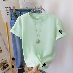 الكرتون المطرزة القطن تي شيرت الصيف المرأة الجولة الرقبة فضفاضة نصف كم أعلى الكورية عادية تي شيرت رجالي 2025 جديد