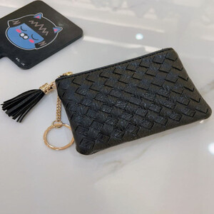 ‎ محفظة نسائية من الجلد بلون أسود