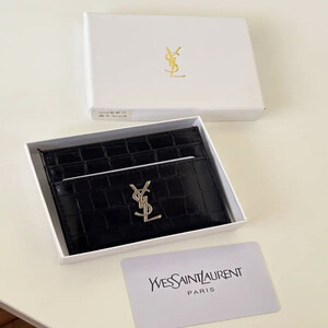 محفظة سان لوران جلد فضي