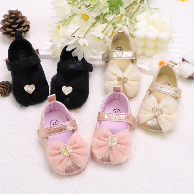 أحذية Baby Step Shoes زوج أول من أحذية الأطفال الصغار أحذية أطفال قابلة للتنفس وغير قابلة للانزلاق أحذية أنيقة للفتيات على طراز الأميرة من الدانتيل