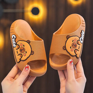 شباشب داخلية للأطفال مصنوعة من مادة PVC للمنزل مريحة للأولاد والبنات صيفية بنمط جديد من كابيبارا صنادل أطفال أحذية للأطفال